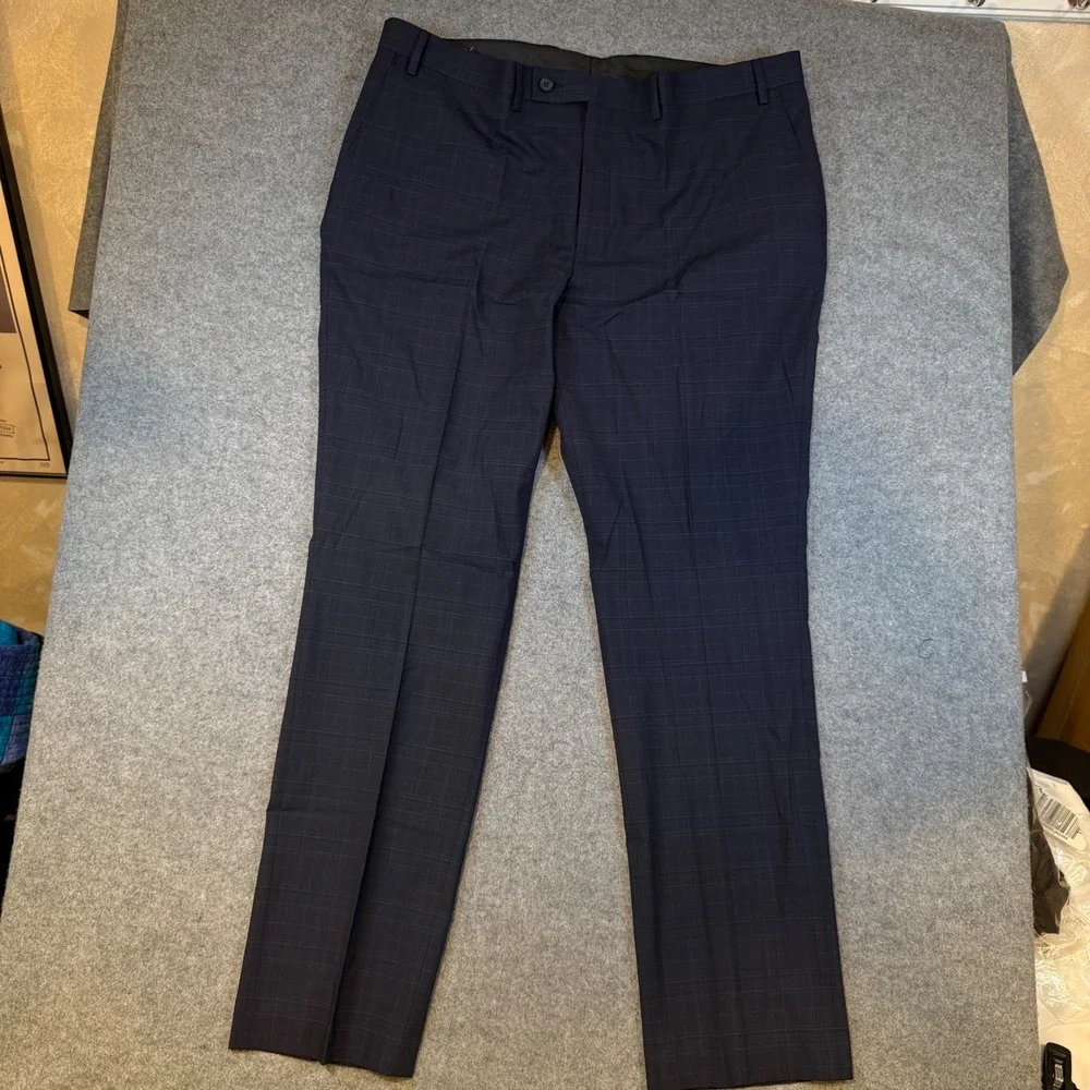 DKNY Duran Mens Navy Blue Plaid Modern Fit 2 Piece Suit 46R 39W DNUR217W0356